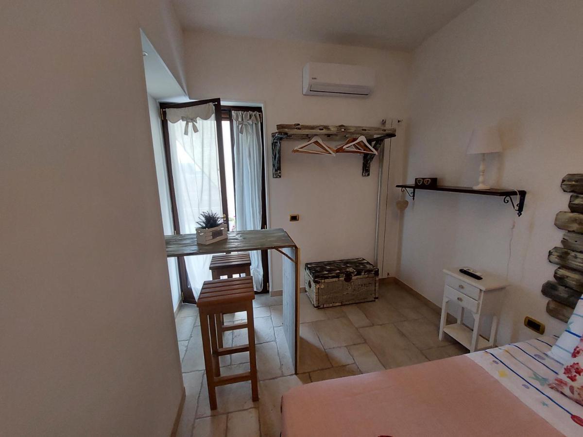 Bed and Breakfast Mama Dami Маруджо Екстер'єр фото