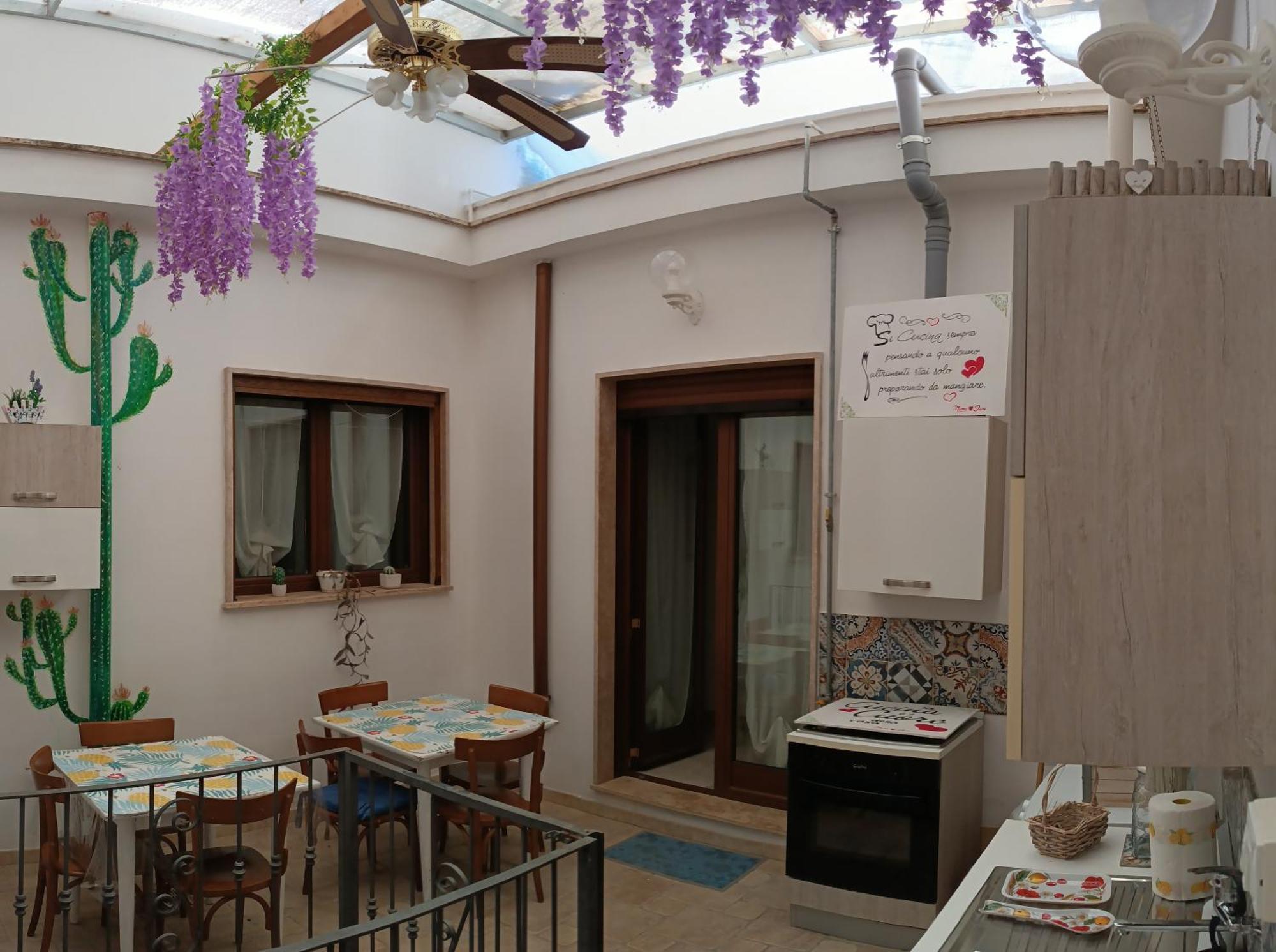 Bed and Breakfast Mama Dami Маруджо Екстер'єр фото